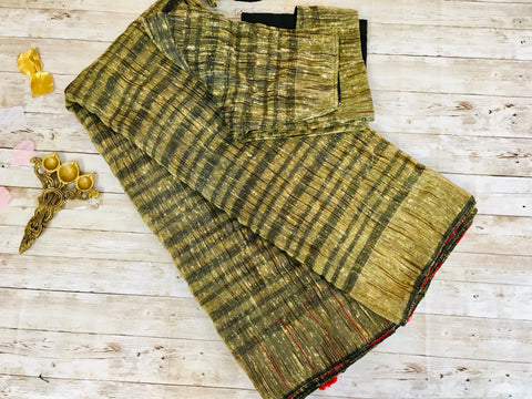 KSP201 - Handwoven ketia cotton saree. Comes with stitched blouse size 38,can be altered to 42