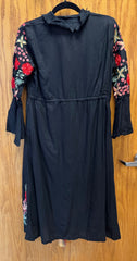 JPD013-Black long dress with flower embroidery on sleeves
