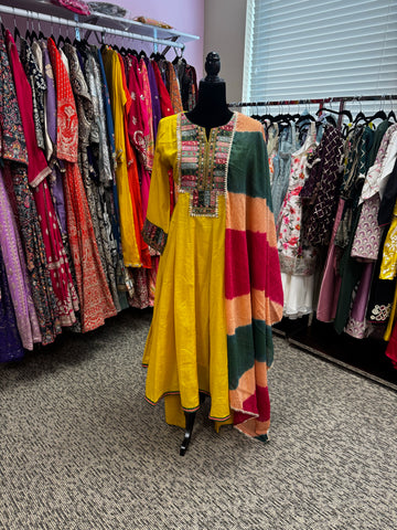 Pnk405: Yellow kurta with pants and dupatta