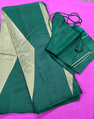 KSS403 Pure handloom kanchipuram silk Saree in green with gold zari border.comes with stitched blouse size 40,can be altered to 44 size.