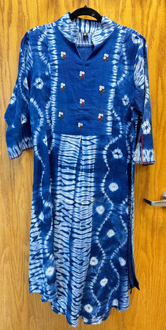 JPD018-Blue long dress with white blooming pattern and embroidered button flowers