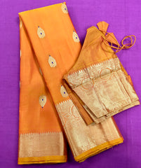 KSS434 Pure handloom kanchipuram silk Saree in yellow with gold zari border. Comes with stitched blouse size 40