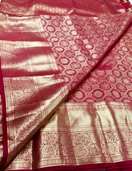 KSS502 Pure kanchipuram handloom  silk Saree in red color with gold zari border. comes with stitched blouse size 40,can be altered to 44 size.
