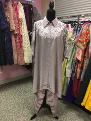KKD007 - Crepe kurta with flower embroidery and tulip pants