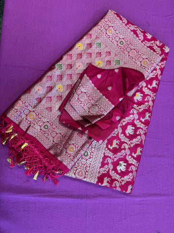 semi silk banarasi Saree in rani Pink with Zari Border. Comess with stitched blouse size 38 can be altered up to 44