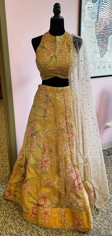 AFL6007: Beautiful peach lehenga