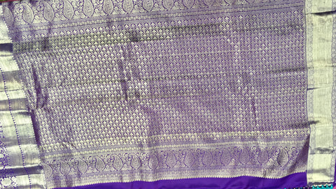 KSS451 Pure kanchipuram silk Saree in blue with purple border gold zari work.comes with stitched blouse size 40,can be altered to 44 size.