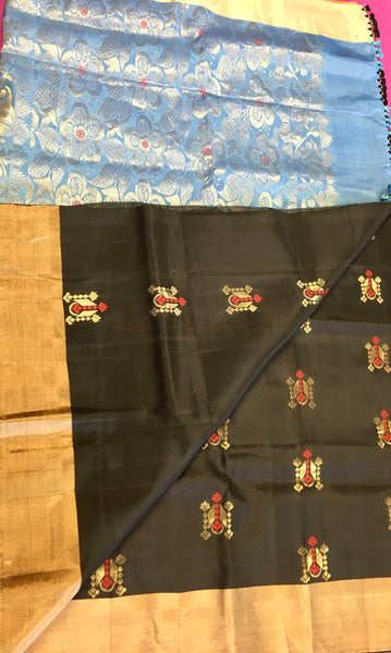 Pure kanchipuram Handloom Soft  Silk Saree in Black with blue  Zari border. Comess with Stitched Blouse size 38 can be altered up to 44