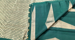 KSS403 Pure handloom kanchipuram silk Saree in green with gold zari border.comes with stitched blouse size 40,can be altered to 44 size.