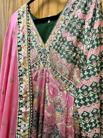 DFS010 Long gown