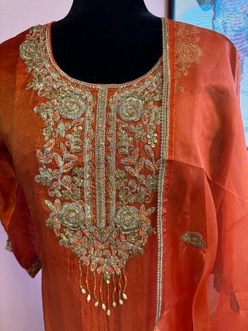 Pnk414: Orange kurta with pants and dupatta
