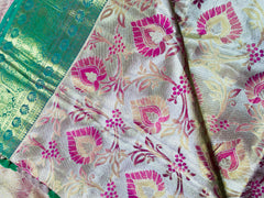 KSS512 Pure kanchipuram tissue silk Saree in pink with green color gold zari border. Comes with stitched blous.