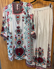 JPD006-White co-ord set with flower pattern and bead work