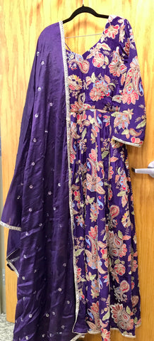 DFS035 Long gown