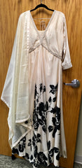 DFS032 Long gown