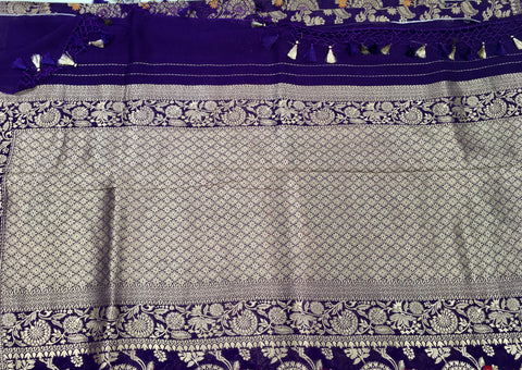 BKS103 Banarasi Georgette saree in purple.Comes with stitched blouse size 38 can be altered to size 42. Fall peco done.