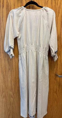 JPD015-White long cotton dress with blue embroidery and pockets