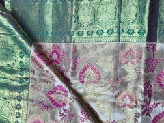 KSS512 Pure kanchipuram tissue silk Saree in pink with green color gold zari border. Comes with stitched blous.