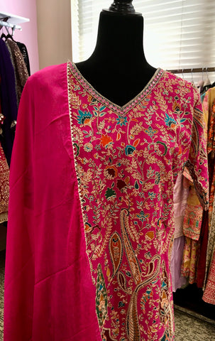 AFL2040-Party wear pure chiffon set .Comes with heavy embroidery work on top.Come with sharara pant and dupatta.