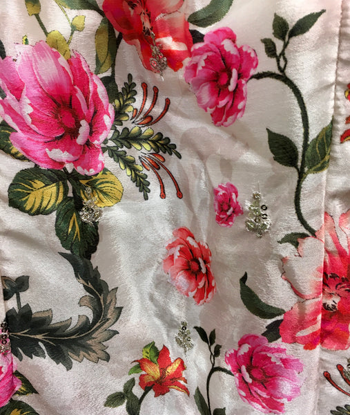 DNS020 Floral print kurta .Comes with sharara and chiffon dupatta.