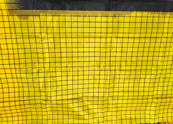 KSS443 Pure handloom kanchipuram silk Saree in brown with yellow gold zari border. Comes with stitched blouse size 40