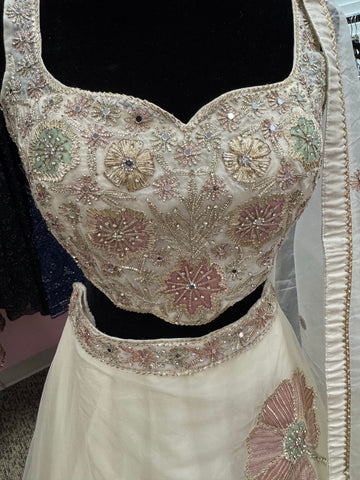 AFL2014-White lehenga with flower design and dupatta
