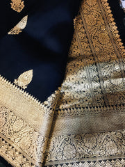 BKS 014 - Pure Banarasi Kora Silk Saree with Sona Rupa Floral Buttas. Comes with unstitched Blous
