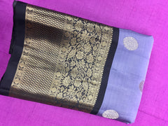 KSS412 Pure handloom kanchipuram silk Saree in purple with brown gold zari border.comes with stitched blouse size 40,can be altered to 44 size.