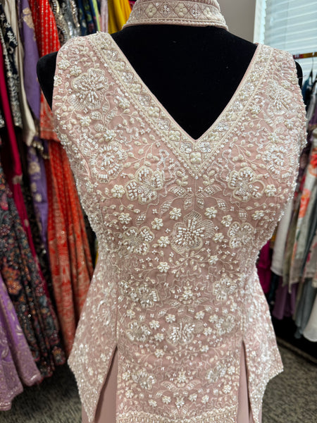 AFL7032: Beautiful top with sharara pants and dupatta