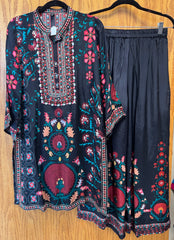 JPD004-Black co-ord set with flower pattern and bead work