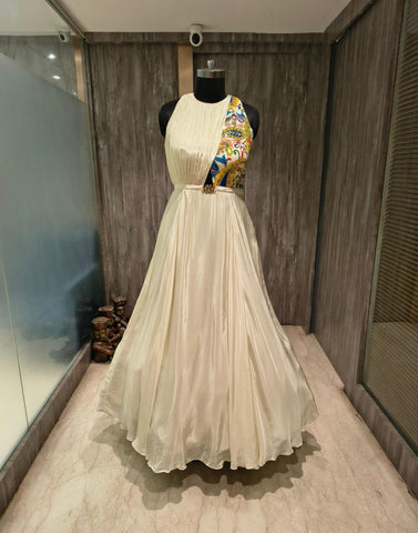 Ori041: Long white gown