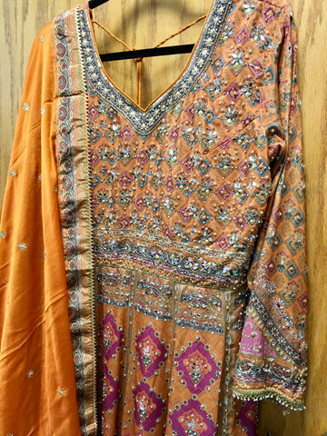DFS026 Long gown