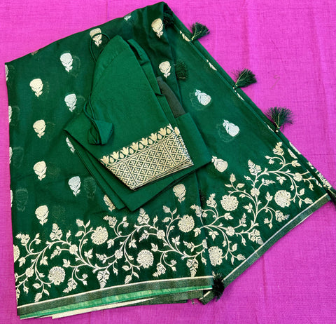 semi silk banarasi Saree in Bottle Green with Gold Zari Border.Fall peco done. Comess  with stitched blouse size 38 can be altered up to 44