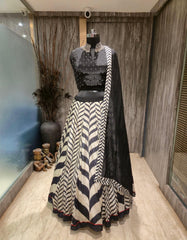 Ori046: Lehenga with Dupatta