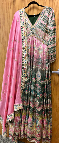 DFS010 Long gown