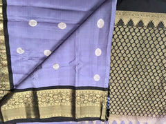 KSS412 Pure handloom kanchipuram silk Saree in purple with brown gold zari border.comes with stitched blouse size 40,can be altered to 44 size.