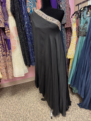 KKD002 - One shoulder long crepe dress with pants
