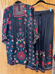 JPD004-Black co-ord set with flower pattern and bead work