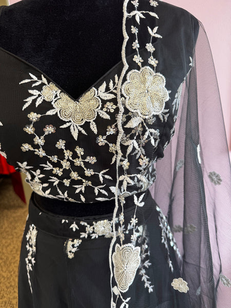 AFL6011: Beautiful black lehenga