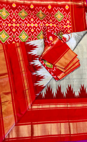 SKH134 PURE HANDLOOM SILK IKKAT KANCHIPURAM SAREE IN GREY WITH RED TEMPLE BORDER