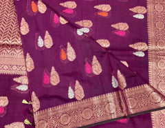 BKS133 Cotton Banarasi Saree in purple. Comes with stitched blouse size 38 can be altered to size 42. Fall peco done.