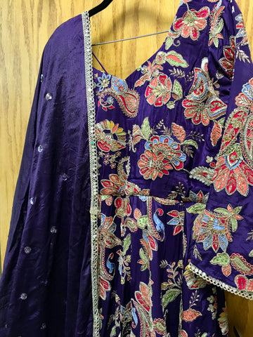 DFS035 Long gown
