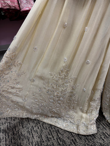 Pnk448: Beautiful white kurti with sharara pants and dupatta